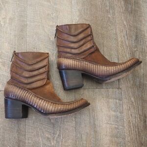 🦅 Freebird boots 🦅